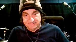 Historien om holy diver del 1 av 3