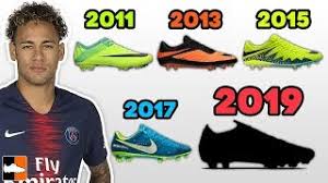 Now nike have created his very own signature pair >>. What Boots Does Neymar Junior Wear