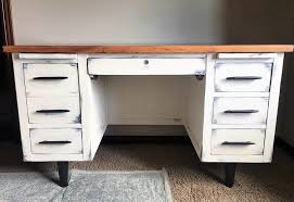 Up to 70% off everything home! How To Achieve A Two Color Distressed Finish With Chalk Paint Meg Del Design