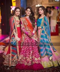 Pin On Mehndi Dresses