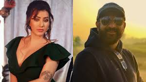 Actress mandira bedi's husband filmmaker raj kaushal directed and produced many films, including shaadi ka laddoo (2004), pyaar mein kabhi kabhi (1999), my brother… nikhil (2005), and others. Wv5sum5f8 2vpm