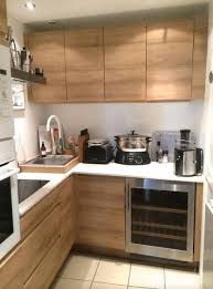 Swap Stove Into That Small Fridge Space Swap Big Fridge Into Oven Space Move Sink Next To Fridg Meuble Cuisine Renovation Meuble Cuisine Cuisine Bois Moderne