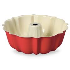 12 cup formed bundt® comes in assorted exterior colors with a nonstick interior. Nordic Ware 12 Cup Formed Bundt Pan Cake Pans Bakeware Cookware Family Consumer Sciences Education Supplies Nasco