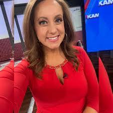 Deb Howry's Instagram, Twitter & Facebook