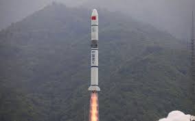 China launched a long march 5 rocket from the island province of hainan on friday, a key step in its ambitions to reach mars and cement its place as a major power in space exploration. China Test Falcon Like Grid Fins On Long March 2c Rocket Rundown
