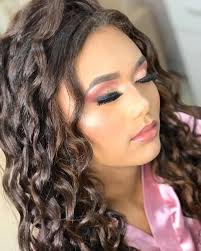 Studio Evelyn Borges 添加了1 张新照片。