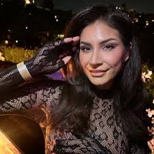 Stacy Salazar (@LetsPlaywStacy)