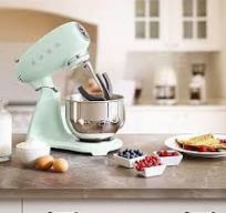 Amazon.com: SMEG SMF03 Stand Mixer – 5 Qt Tilt-Head Mixer ...