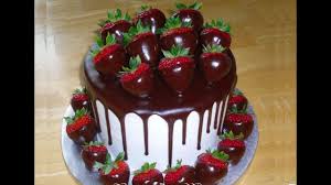 Un semifreddo senza uova, senza albumi ideale per occasioni. Torta Fragole Cioccolato E Panna Ricetta Perfetta Facile E Veloce Youtube