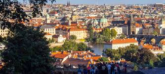 De vorstelijke warmwaterbronnen van karlovy vary. Grootste Hoogtepunten Bij Een Reis Naar Tsjechie Reisvormen