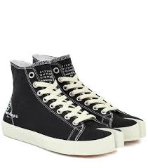 Tabi Canvas Sneakers