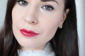 Pour l'édition saint valentin 2020, le rouge givenchy dans sa teinte iconique l'interdit délivre une couleur hautement pigmentée dès le premier passage. Givenchy Rouge Interdit Mon Avis Kleo Beaute