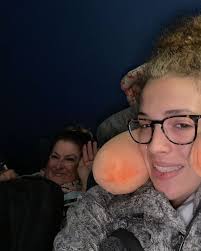 when the bling too heavy you have to lean your head back