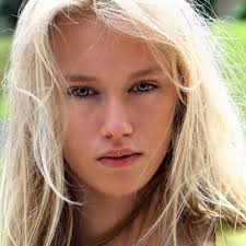 Amy Davey (@dragonsnapping)