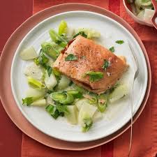 Wildlachs Mit Kohlrabigemuse Rezept In 2020 Rezepte Mit Kohlrabi Kohlrabi Gemuse Rezepte