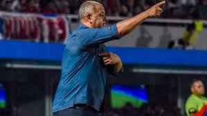 5 6 7 fue elegido en siete ocasiones para el equipo ideal de américa, siendo así el que más veces ha sido nominado en. Universitario Vs Cerro Porteno Chiqui Arce Sobre La Vuelta Ante La U Es La Primera Vez Que Me Toca Un Partido A Puertas Cerradas Rpp Noticias