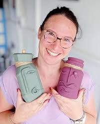 Did anyone else here do pottery or art classes with Mary and Roy Brooks in  Dunvegan? I did about 4 years with Mary