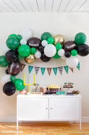 Pina amenta is on facebook. Football Party Decoration In 2020 Football Party Decorations Football Theme Party Sports Themed Birthday Party