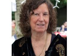 Maria Gilbert's Instagram, Twitter & Facebook