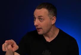 Author of the Romtos course