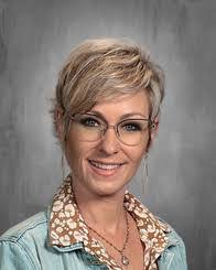 Jennifer Cordon's Instagram, Twitter & Facebook