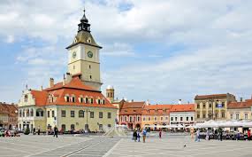 La 15 km de brasov te poti bucura si de peisajele cetatii rasnov, care dateaza din seolul xiv. Top 15 Locuri Superbe Din BraÈov Ce Nu Trebuie Ratate