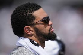 AP sources: Bears get lift at LB, add Edmunds, Edwards