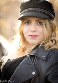 Beautiful picture, love Natalie aka Moira ❤️