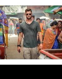 Just spoil the movie when his handler shot the rpg at the extradition heli meant for chris? Latest Chrishemsworth Looks And Outfits Online Seenit