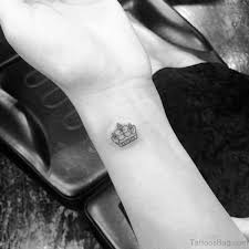 The meaning of rose tattoos combined with lions can have several meanings. 60 Adorable Crown Tattoos On Wrist