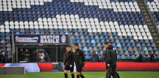 El diez recibirá una camiseta, una placa y todo el cariño del público. Se Suspendio Gimnasia Boca Y La Definicion Debera Esperar