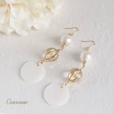 シェルとコットンパールピアスorイヤリングor樹脂ピアス ピアス イヤリング 樹脂ピアス