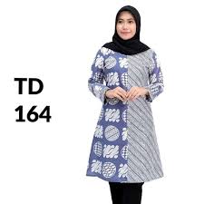 Desain unik memang selalu dicari oleh para pecinta fashion ya guys. 13 Rekomendasi Tunik Batik Modern Di Bawah Rp300 Ribu Untuk Hijabers Updated Bukareview