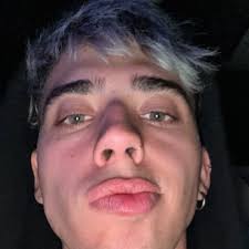 Tami Macias (@TamiMacias12)