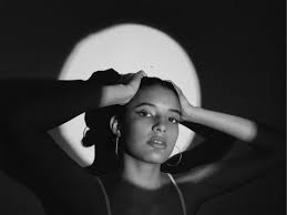 Vsco Camialvpe23 Creative Portrait Photography Spotlight Photography Self Portrait Photography
