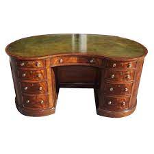 Pair of antique burr walnut kidney side tables. American Regency Walnut Leather Top Kidney Desk Circa 1780 At 1stdibs