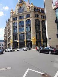 Das telefonbuch kann mit 46 adressen antworten! Commerz Bank Building Stands Out Picture Of Leipzig Erleben Day Tours Tripadvisor