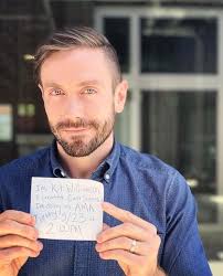 Kit Williamson, creator/star of the LGBT series Eastsiders and Mad Men  actor, will be hosting an AMA in r/LGBT at 2 p.m. EST