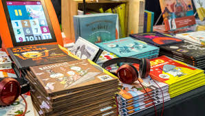 Maybe you would like to learn more about one of these? Confinement Le Salon Du Livre Et De La Presse Jeunesse De Montreuil Lance Un Salon Virtuel