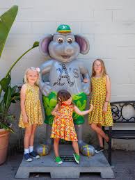 We did not find results for: Little Hiccups Stomper In The Town