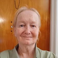 Lynette Fitch's Instagram, Twitter & Facebook