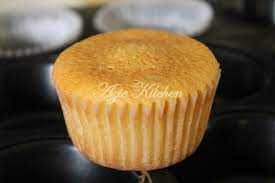 Guna rice cooker pun boleh bagi mengantikan oven. Seriously Super Delicious Vanilla Cupcakes Azie Kitchen
