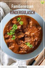 Tolles Rindergulasch Mit Traubensaft Ideal Als Familienessen Meinestube Rezept Gulasch Rezept Einfach Rindergulasch Rezept Familienessen