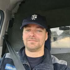 MAY TØMMERVOLD IMPONERER IGJEN Brannkonstabel May Tømmervold fra VIB viste  bokstavelig talt muskler når hun i helgen tok overall-seieren, gull i mixed  stafett og gull i damestafett under Toughest Firefighter Alive som