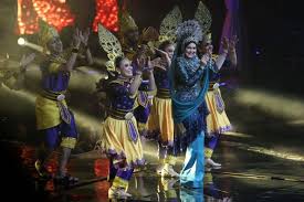 Siti nurhaliza bukan cinta biasa. Lirik Dan Chord Lagu Bukan Cinta Biasa Dari Siti Nurhaliza