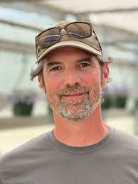 Carl Hedin's Instagram, Twitter & Facebook