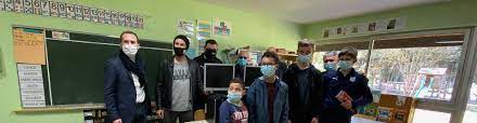 Les ime sont financés par l'assurance maladie en tenant compte du prix de journée et suite à un agrément de l'ars (agence régionale de santé), dans le cadre de la loi du 2 janvier 2002. Eva Fait Don D Ordinateurs A L Ime Des Cypres De Salon De Provence