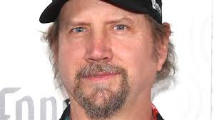 SPACE ODDITY, The Quintessential David Bowie Experience'