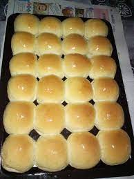 Sebenarnya proses pembuatan roti cukup mudah. Cara Buat Roti Bakar Buttermilk Homemade Yang Lembut Gebu Rasa Buttermilk Roti Homemade
