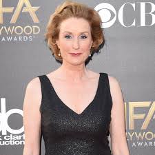 Jun 15, 2021 · — kathryn kranhold (@kkranhold) june 15, 2021 born on july 9, 1955, lisa banes' first credited screen appearance was in the 1984 film the hotel new hampshire. Gone Girl S Lisa Banes Dead At 65 After Hit And Run E Online Deutschland